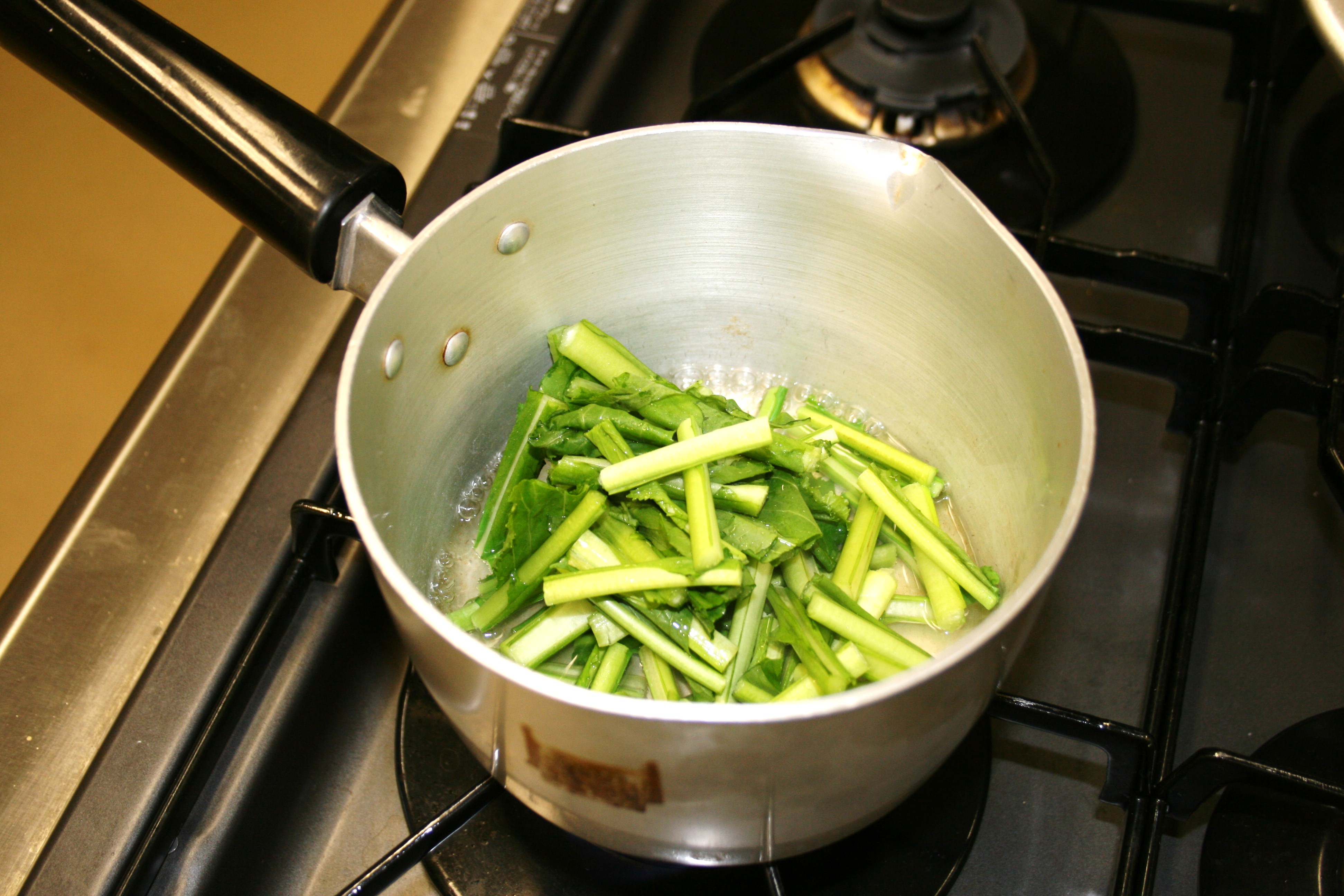 �s�̕������ŏ��Ɏς�