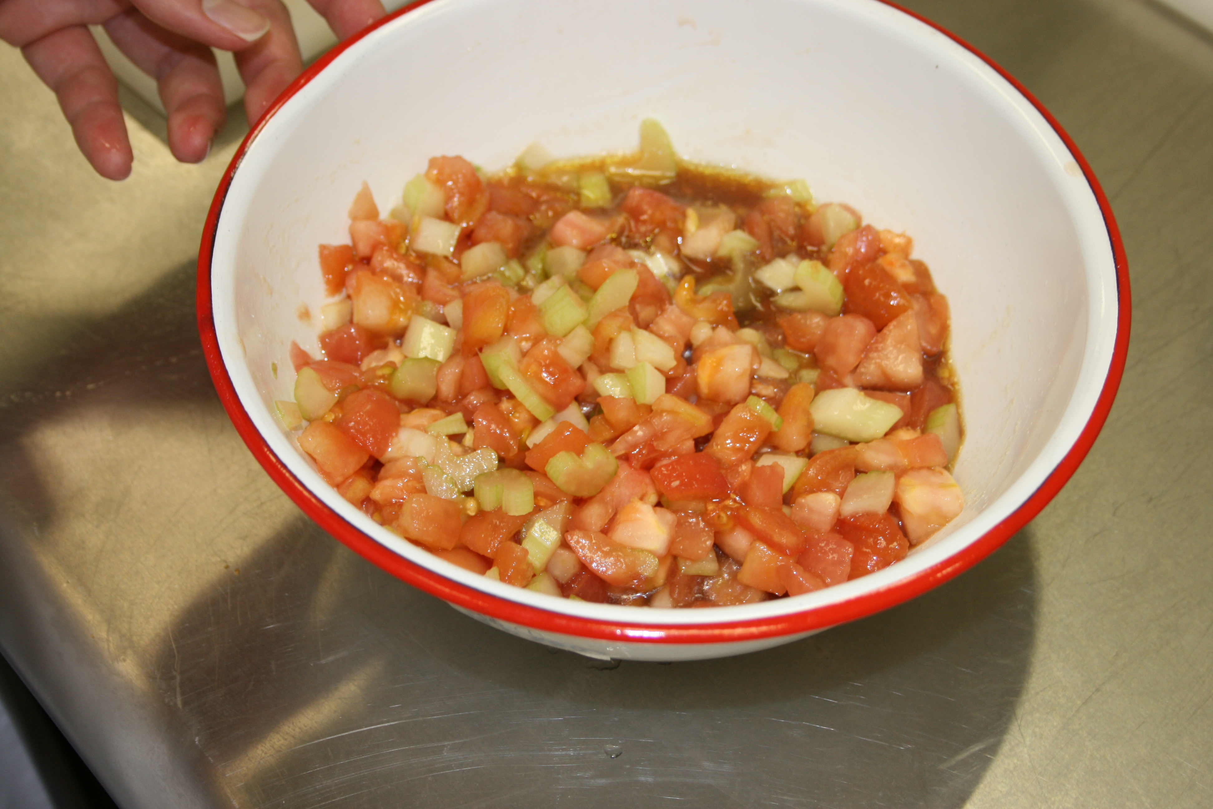 トマトとセロリまぜまぜ